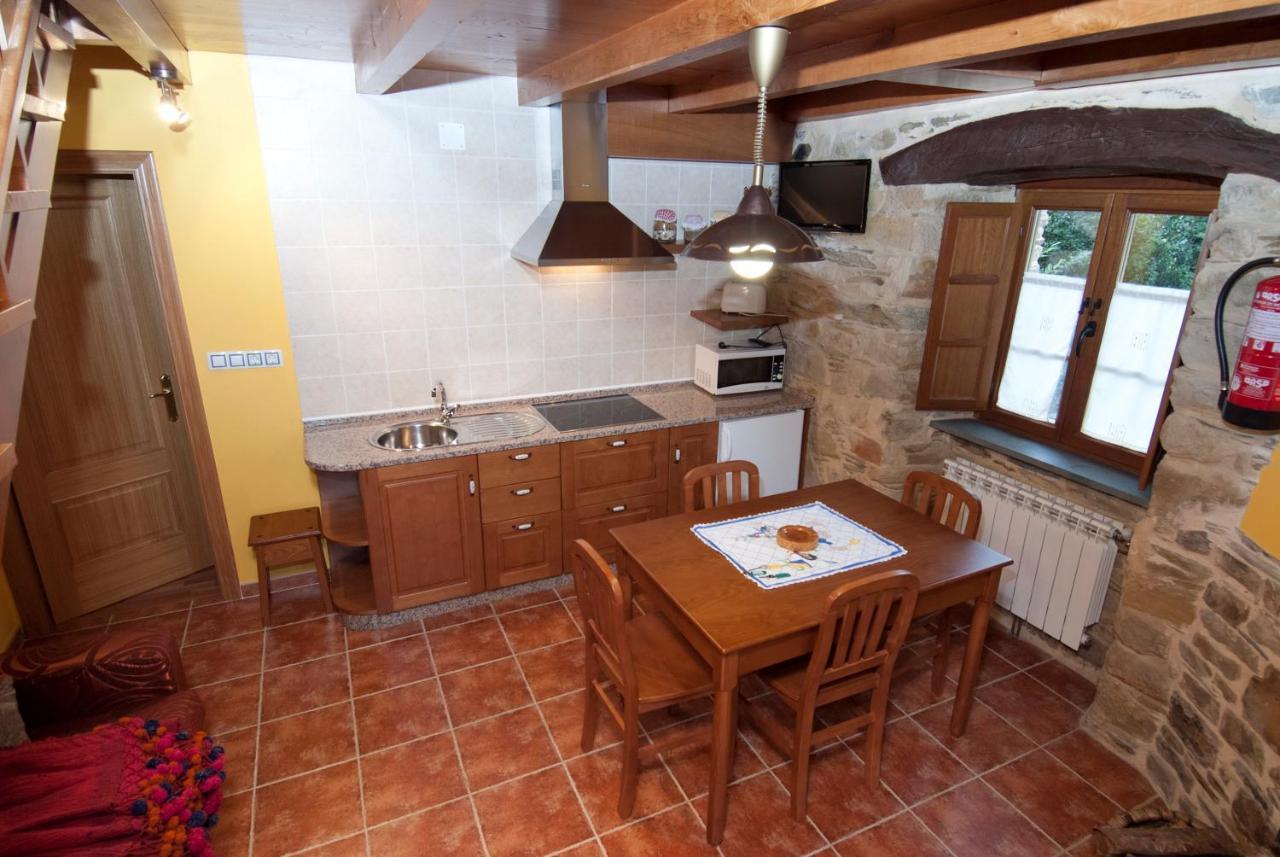 Apartamentos Rurales Tia Vicenta Santa Eulalia de Oscos Exterior photo