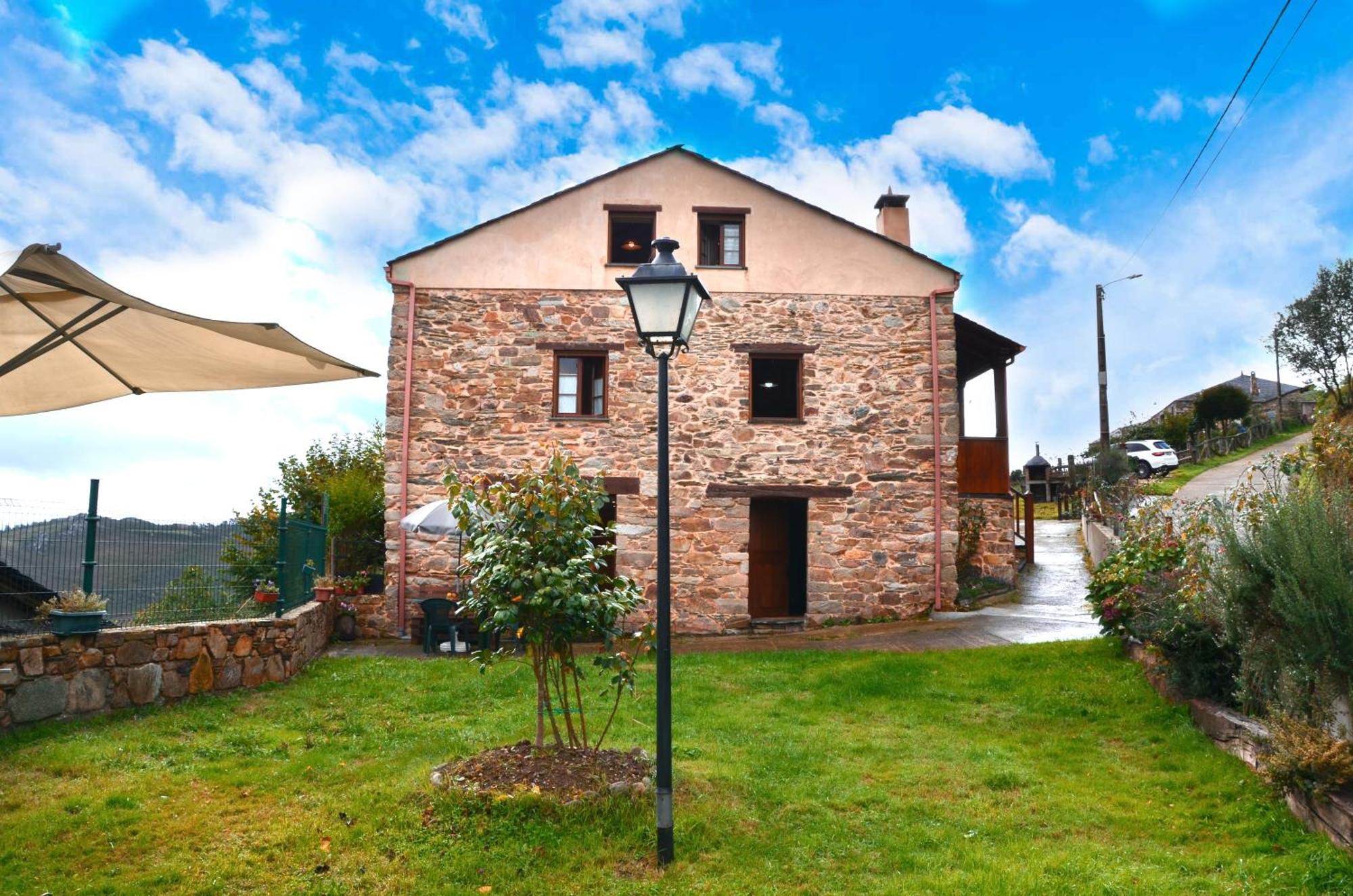 Apartamentos Rurales Tia Vicenta Santa Eulalia de Oscos Exterior photo